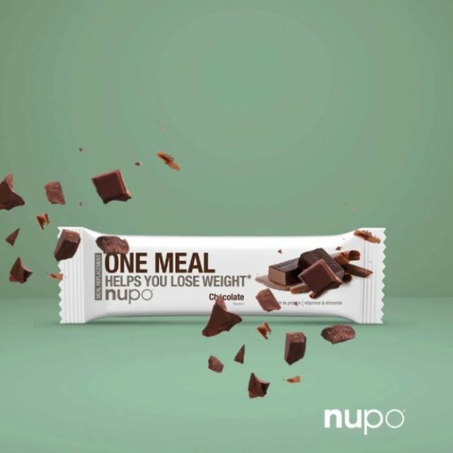 Nupo One Meal Bar Chocolate is a soft and delicious meal replacement bar for weight loss and weight control – rich in taste and indulgence! 🍫🤤